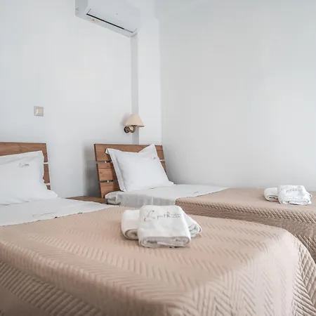 Epithea 2 με ιδιωτικη πισινα Kythnos