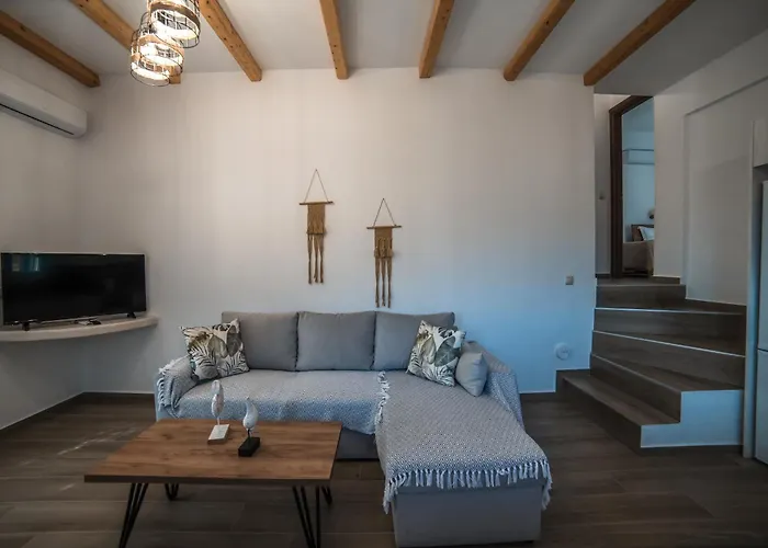 Epithea 2 με ιδιωτικη πισινα Villa